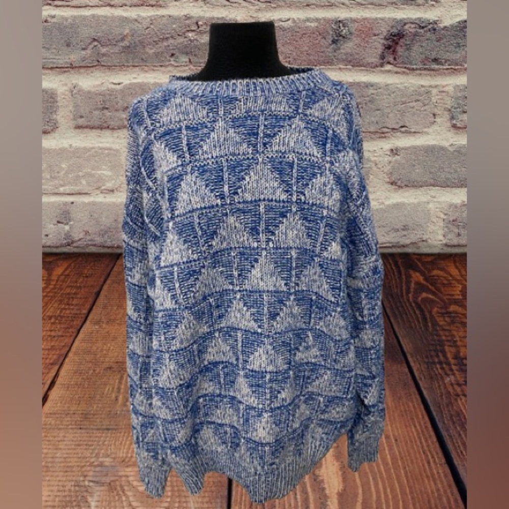 Vintage Men’s St. John’s Bay sweater blue white size XL
